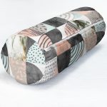 - RealHomes Özel Tasarımlı Dijital Baskılı İç Dolgulu Fermuarlı Silindir Yastık - Realhomes Dekoratif Mermer Desenli Dijital Baskılı İç Dolgulu - Fermuarlı Süet Silindir Daire Yastık Kırlent Realhomes