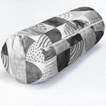 - RealHomes Özel Tasarımlı Dijital Baskılı İç Dolgulu Fermuarlı Silindir Yastık - Realhomes Realhomes Gri Zeminde Dekoratif Mermer Desenli İç Dolgulu - Fermuarlı Süet Silindir Rulo Yastık Kırlent Realhomes