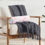 Pembe Ve Mavi Yaprak Desenli Özel Tasarım Dekoratif İç Dolgulu Fermuarlı Çok Amaçlı Silindir Yastık Kırlent Realhomes