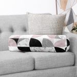 Geometrik Şekiller İçerisinde Fuşya Mermer Desenli Modern İç Dolgulu Fermuarlı Çok Amaçlı Silindir Yastık Kırlent Realhomes