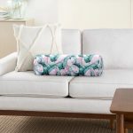 - RealHomes Özel Tasarımlı Dijital Baskılı İç Dolgulu Fermuarlı Silindir Yastık - Realhomes  Yaz Partisi Tropik Çiçek Motifli İç Dolgulu Süet Silindir Yastık Kırlent - Bel Yastığı Realhomes