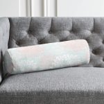 - RealHomes Özel Tasarımlı Dijital Baskılı İç Dolgulu Fermuarlı Silindir Yastık - Realhomes Mavi Zemin Üzerinde Beyaz Kırmızı Çiçek Tasarımlı Dekoratif İç Dolgulu - Fermuarlı Süet Berjer Silindir Yastık Kırlent Realhomes