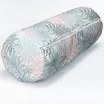 - RealHomes Özel Tasarımlı Dijital Baskılı İç Dolgulu Fermuarlı Silindir Yastık - Realhomes  Mavi Yapraklar Üzerinde Nokta Tasarımlı İç Dolgulu - Fermuarlı Süet Silindir Daire Yastık Kırlent Realhomes