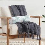 - RealHomes Özel Tasarımlı Dijital Baskılı İç Dolgulu Fermuarlı Silindir Yastık - Realhomes  Mavi Yapraklar Üzerinde Nokta Tasarımlı İç Dolgulu - Fermuarlı Süet Silindir Daire Yastık Kırlent Realhomes