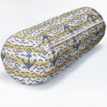 - RealHomes Özel Tasarımlı Dijital Baskılı İç Dolgulu Fermuarlı Silindir Yastık - Realhomes Denizci Motifli Çapa Desenli Dekoratif İç Dolgulu Süet Silindir Yastık Kırlent - Bel Yastığı Realhomes