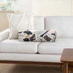 - RealHomes Özel Tasarımlı Dijital Baskılı İç Dolgulu Fermuarlı Silindir Yastık - Realhomes  Geometrik Mermer Desenli Özel Tasarım Dijital Baskılı İç Dolgulu Yumuşak Silindir Form Yastık Kırlent Realhomes