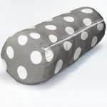 - RealHomes Özel Tasarımlı Dijital Baskılı İç Dolgulu Fermuarlı Silindir Yastık - Realhomes  Puantiyeli Dijital Baskılı Dekoratif İç Dolgulu - Fermuarlı Süet Silindir Yuvarlak Yastık Kırlent Realhomes