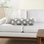 - RealHomes Özel Tasarımlı Dijital Baskılı İç Dolgulu Fermuarlı Silindir Yastık - Realhomes  Puantiyeli Dijital Baskılı Dekoratif İç Dolgulu - Fermuarlı Süet Silindir Yuvarlak Yastık Kırlent Realhomes