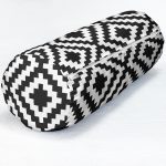 - RealHomes Özel Tasarımlı Dijital Baskılı İç Dolgulu Fermuarlı Silindir Yastık - Realhomes  Kareli Geometrik Desenli Dijital Baskılı Modern İç Dolgulu Fermuarlı Çok Amaçlı Silindir Yastık Kırlent Realhomes