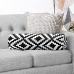 - RealHomes Özel Tasarımlı Dijital Baskılı İç Dolgulu Fermuarlı Silindir Yastık - Realhomes  Kareli Geometrik Desenli Dijital Baskılı Modern İç Dolgulu Fermuarlı Çok Amaçlı Silindir Yastık Kırlent Realhomes