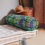 Etnik Kareli Tasarım Dijital Baskılı Modern İç Dolgulu - Fermuarlı Süet Silindir Yuvarlak Yastık Kırlent Realhomes