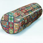 - RealHomes Özel Tasarımlı Dijital Baskılı İç Dolgulu Fermuarlı Silindir Yastık - Realhomes Soft Renkli Kareli Özel Tasarımlı Dijital Baskılı İç Dolgulu - Fermuarlı Süet Silindir Yuvarlak Yastık Kırlent Realhomes