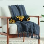 - RealHomes Özel Tasarımlı Dijital Baskılı İç Dolgulu Fermuarlı Silindir Yastık - Realhomes Abstrac Temalı Gold Detaylı Özel Tasarım İç Dolgulu Yumuşak Silindir Form Yastık Kırlent Realhomes