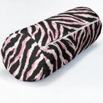 - RealHomes Özel Tasarımlı Dijital Baskılı İç Dolgulu Fermuarlı Silindir Yastık - Realhomes  Siyah Pembe Zebra Desenli Özel Tasarım İç Dolgulu Fermuarlı Çok Amaçlı Silindir Yastık Kırlent Realhomes