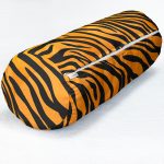 Zebra Desenli Dijital Baskılı Dekoratif İç Dolgulu Süet Silindir Yastık Kırlent - Bel Yastığı Realhomes