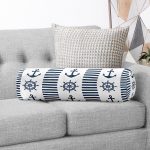 - RealHomes Özel Tasarımlı Dijital Baskılı İç Dolgulu Fermuarlı Silindir Yastık - Realhomes  Lacivert Denizci Motifleri Dijital Baskılı İç Dolgulu - Fermuarlı Süet Silindir Yuvarlak Yastık Kırlent Realhomes