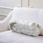 Beyaz Zeminde Bayan Desenli Dijital Baskılı Modern İç Dolgulu - Fermuarlı Süet Silindir Yuvarlak Yastık Kırlent Realhomes