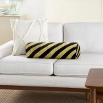 Siyah Zeminde Happy Birthday Gold Yazılı Dijital Baskılı Modern İç Dolgulu - Fermuarlı Süet Silindir Yuvarlak Yastık Kırlent Realhomes