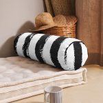 Beyaz Zeminli Siyah Renkli Çizgi Dijital Baskılı Modern İç Dolgulu Süet Silindir Yastık Kırlent - Bel Yastığı Realhomes