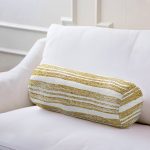 - RealHomes Özel Tasarımlı Dijital Baskılı İç Dolgulu Fermuarlı Silindir Yastık - Realhomes Beyaz Zeminde Gold Renkli Yaprak Desenli Dijital Baskılı Modern İç Dolgulu - Fermuarlı Süet Silindir Daire Yastık Kırlent Realhomes