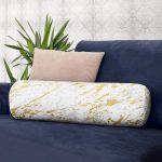 - RealHomes Özel Tasarımlı Dijital Baskılı İç Dolgulu Fermuarlı Silindir Yastık - Realhomes  Gri Beyaz Zeminde Gold Detaylı Çizim Dijital Baskılı Modern İç Dolgulu Yumuşak Silindir Form Yastık Kırlent Realhomes