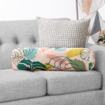 - RealHomes Özel Tasarımlı Dijital Baskılı İç Dolgulu Fermuarlı Silindir Yastık - Realhomes Pudra Zemin Üzerinde Onedraw Çizimli Yaprak Desenli Dijital Baskılı Modern İç Dolgulu Fermuarlı Çok Amaçlı Silindir Yastık Kırlent Realhomes