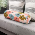 - RealHomes Özel Tasarımlı Dijital Baskılı İç Dolgulu Fermuarlı Silindir Yastık - Realhomes Pudra Zeminde Onedraw Çizimli Renkli Çiçek Desenli Dijital Baskılı Modern İç Dolgulu Yumuşak Silindir Form Yastık Kırlent Realhomes