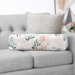 - RealHomes Özel Tasarımlı Dijital Baskılı İç Dolgulu Fermuarlı Silindir Yastık - Realhomes  Beyaz Zeminde Renkli Çiçek Desenli Dijital Baskılı Modern İç Dolgulu - Fermuarlı Süet Berjer Silindir Yastık Kırlent Realhomes