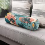 Renkli Zemin Üzerinde Palmiye Desenli Dijital Baskılı Modern İç Dolgulu Yumuşak Silindir Form Yastık Kırlent Realhomes