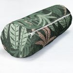 - RealHomes Özel Tasarımlı Dijital Baskılı İç Dolgulu Fermuarlı Silindir Yastık - Realhomes  Yeşil Zemin Üzerinde Onedraw Çizimli Yaprak Desenli Dijital Baskılı Modern İç Dolgulu Yumuşak Silindir Form Yastık Kırlent Realhomes