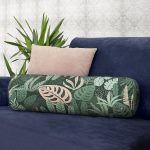 - RealHomes Özel Tasarımlı Dijital Baskılı İç Dolgulu Fermuarlı Silindir Yastık - Realhomes Siyah Zemin Üzerinde Renkli Çiçek Desenli Dijital Baskılı Modern İç Dolgulu Süet Silindir Yastık Kırlent - Bel Yastığı Realhomes