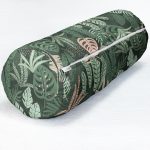 - RealHomes Özel Tasarımlı Dijital Baskılı İç Dolgulu Fermuarlı Silindir Yastık - Realhomes Siyah Zemin Üzerinde Renkli Çiçek Desenli Dijital Baskılı Modern İç Dolgulu Süet Silindir Yastık Kırlent - Bel Yastığı Realhomes