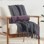 - RealHomes Özel Tasarımlı Dijital Baskılı İç Dolgulu Fermuarlı Silindir Yastık - Realhomes Renkli Zemin Üzerinde Çiçek Desenli Dijital Baskılı Modern İç Dolgulu - Fermuarlı Süet Berjer Silindir Yastık Kırlent Realhomes