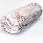 - RealHomes Özel Tasarımlı Dijital Baskılı İç Dolgulu Fermuarlı Silindir Yastık - Realhomes Beyaz Zemin Üzerinde Renkli Soyut Çizim Dijital Baskılı Modern İç Dolgulu Yumuşak Silindir Form Yastık Kırlent Realhomes