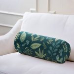 Siyah Zemin Üzerinde Renkli Çiçek Desenli Dijital Baskılı Modern İç Dolgulu - Fermuarlı Süet Berjer Silindir Yastık Kırlent Realhomes