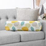 Renkli Zemin Üzerinde Yaprak Motifli Dijital Baskılı Modern İç Dolgulu - Fermuarlı Süet Silindir Daire Yastık Kırlent Realhomes