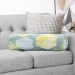 - RealHomes Özel Tasarımlı Dijital Baskılı İç Dolgulu Fermuarlı Silindir Yastık - Realhomes Renkli Zemin Üzerinde Onedraw Çizimli Yaprak Motifli Dijital Baskılı Modern İç Dolgulu - Fermuarlı Süet Silindir Daire Yastık Kırlent Realhomes