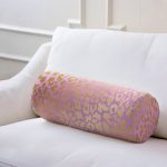 - RealHomes Özel Tasarımlı Dijital Baskılı İç Dolgulu Fermuarlı Silindir Yastık - Realhomes Renkli Zeminde Parlak Görünümlü Çizim Dijital Baskılı Modern İç Dolgulu - Fermuarlı Süet Berjer Silindir Yastık Kırlent Realhomes