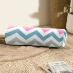 - RealHomes Özel Tasarımlı Dijital Baskılı İç Dolgulu Fermuarlı Silindir Yastık - Realhomes Zikzak Desen Dijital Baskılı Dekoratif İç Dolgulu Fermuarlı Çok Amaçlı Silindir Yastık Kırlent Realhomes