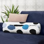 - RealHomes Özel Tasarımlı Dijital Baskılı İç Dolgulu Fermuarlı Silindir Yastık - Realhomes  Beyaz Zemin Üzerinde Renkli Puantiyeli Dijital Baskılı Modern İç Dolgulu - Fermuarlı Süet Silindir Daire Yastık Kırlent Realhomes