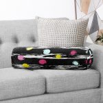 Siyah Zemin Üzerinde Renkli Puantiyeli Desenli Dijital Baskılı Modern İç Dolgulu - Fermuarlı Süet Berjer Silindir Yastık Kırlent Realhomes