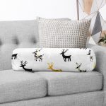 - RealHomes Özel Tasarımlı Dijital Baskılı İç Dolgulu Fermuarlı Silindir Yastık - Realhomes  Beyaz Zemin Üzerinde Modern Geyik Desenli Dijital Baskılı Modern İç Dolgulu - Fermuarlı Süet Berjer Silindir Yastık Kırlent Realhomes