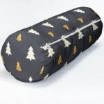 - RealHomes Özel Tasarımlı Dijital Baskılı İç Dolgulu Fermuarlı Silindir Yastık - Realhomes Renkli Zemin Üzerinde Çam Ağacı Desenli Dijital Baskılı Modern İç Dolgulu Fermuarlı Çok Amaçlı Silindir Yastık Kırlent Realhomes