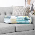 Beyaz Zeminde Renkli Modern Çizgili Yaprak Motifli Dijital Baskılı Modern İç Dolgulu - Fermuarlı Süet Silindir Daire Yastık Kırlent Realhomes