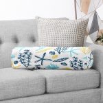 Beyaz Zemin Üzerinde Renkli Deniz Motifli Dijital Baskılı Modern İç Dolgulu - Fermuarlı Süet Silindir Daire Yastık Kırlent Realhomes