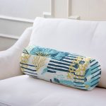 Beyaz Zemin Üzerinde Renkli Deniz Motifli Dijital Baskılı Modern İç Dolgulu - Fermuarlı Süet Silindir Daire Yastık Kırlent Realhomes