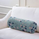 - RealHomes Özel Tasarımlı Dijital Baskılı İç Dolgulu Fermuarlı Silindir Yastık - Realhomes Renkli Zemin Üzerinde Pastel Renkli Puantiye Desenli Dijital Baskılı Modern İç Dolgulu - Fermuarlı Süet Berjer Silindir Yastık Kırlent Realhomes