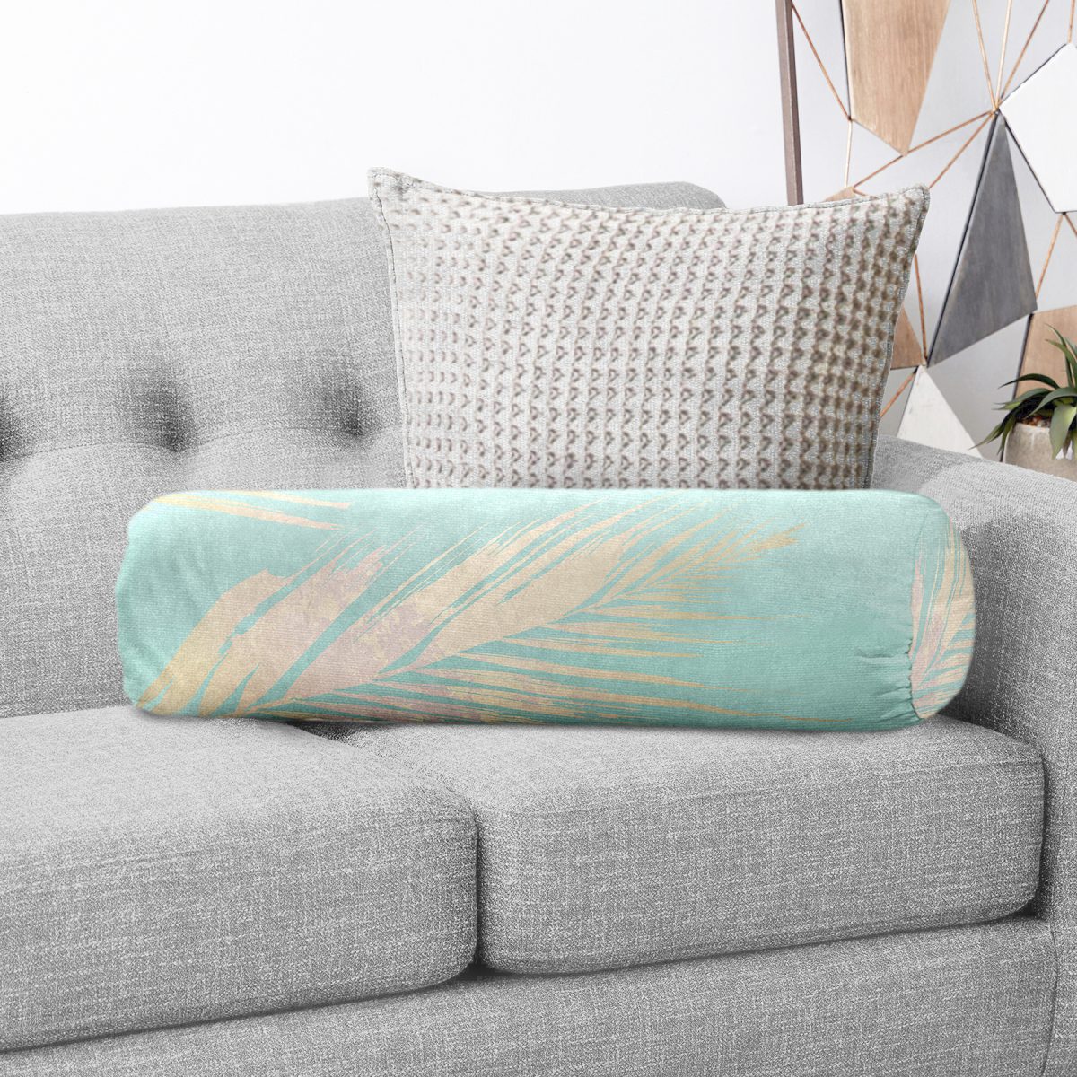 Pastel Zemin Üzerinde Gold Detaylı Yaprak Desenli Dijital Baskılı Modern İç Dolgulu Süet Silindir Yastık Kırlent - Bel Yastığı Realhomes