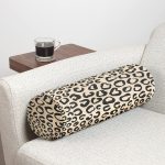 - RealHomes Özel Tasarımlı Dijital Baskılı İç Dolgulu Fermuarlı Silindir Yastık - Realhomes Renkli Zemin Üzerinde Geometrik Desenli Dijital Baskılı Modern İç Dolgulu Süet Silindir Yastık Kırlent - Bel Yastığı Realhomes