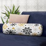 - RealHomes Özel Tasarımlı Dijital Baskılı İç Dolgulu Fermuarlı Silindir Yastık - Realhomes Beyaz Zemin Üzerinde Gold Detaylı Kar tanesi Desenli Dijital Baskılı Modern İç Dolgulu Süet Silindir Yastık Kırlent - Bel Yastığı Realhomes